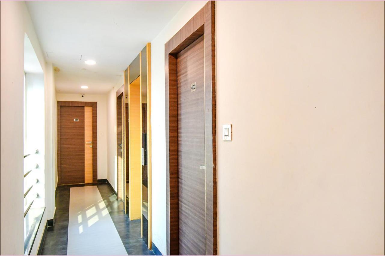 Fabhotel Kzar Select - 2Km From Park Street Калькутта Экстерьер фото